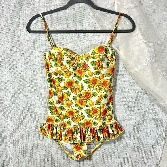 Tallow by free people sunflower floral ruffle one piece bathing suit size 2 - Picture 2 of 8